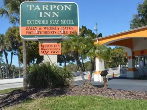 Tarpon Inn