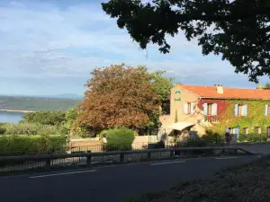 Le Bosquet
