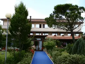 Hotel Tetto Delle Marche - Ristorante dei Conti
