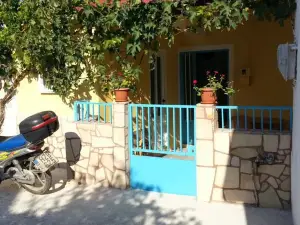 Vintage House-Vori-Rent Rooms