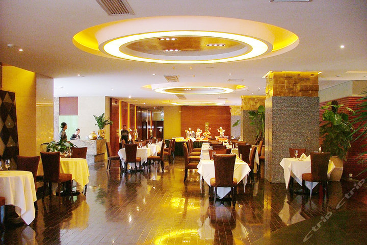 广州鼎龙国际大酒店-高级客房[含早]