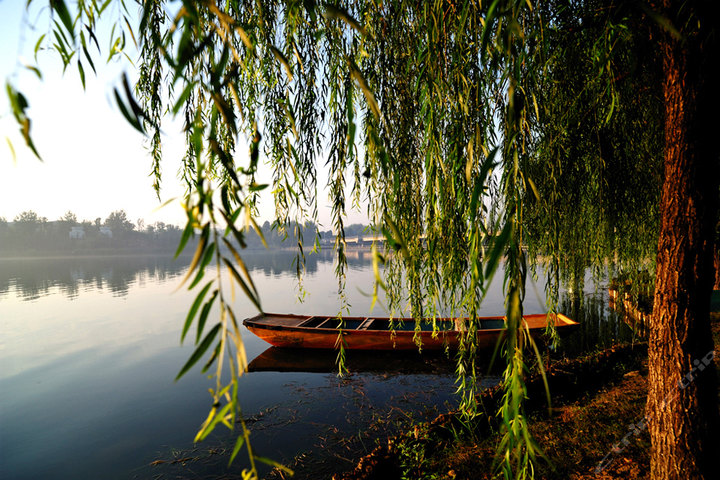 张家港馨苑度假村(5号楼标间+双人套餐)团购-