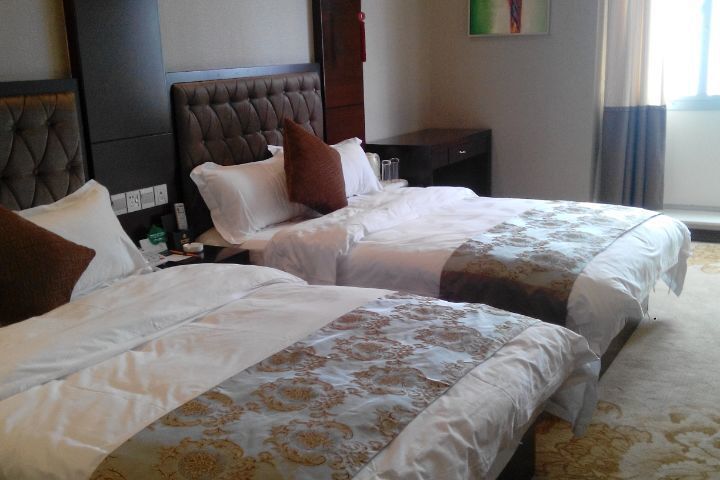 重庆重庆鑫铂斯酒店尊享重庆鑫铂斯酒店豪华标