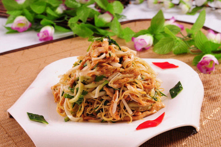 长春吉林亚泰大饭店(8-10人套餐)团购-原价65