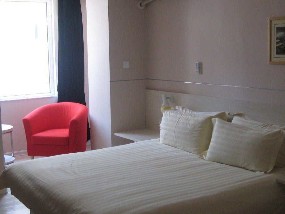 【携程攻略】哈尔滨米兰站(奢侈品店)团购,米兰