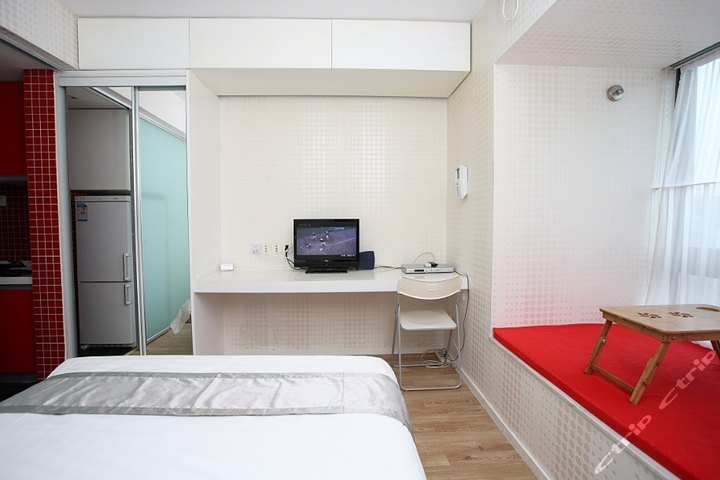 怡家(南京木马公寓店)(舒适大床房)团购-原价2