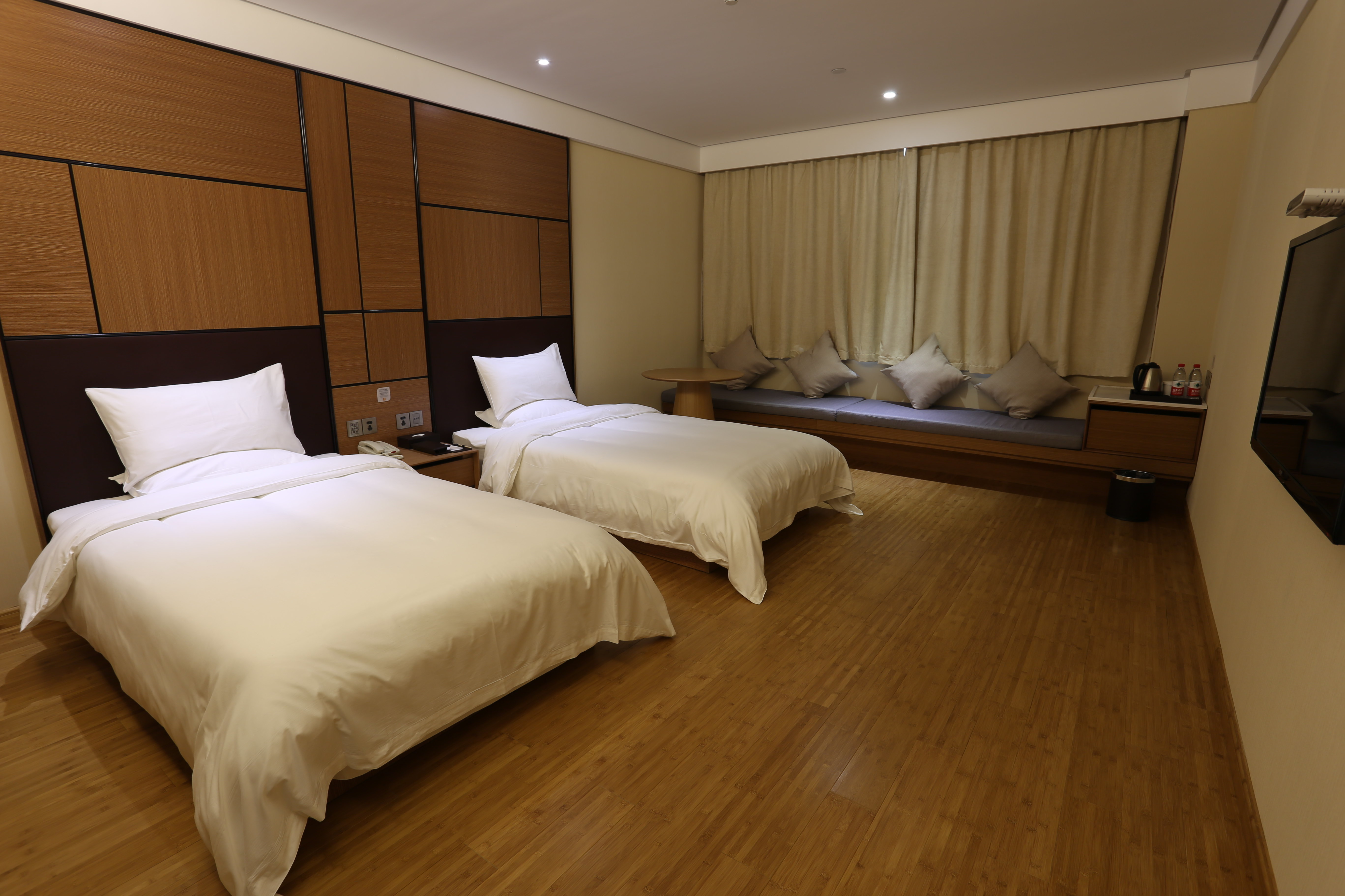 又一套酒店房间设计|空间|室内设计|重庆旧房翻新公司 - 原创作品 - 站酷 (ZCOOL)