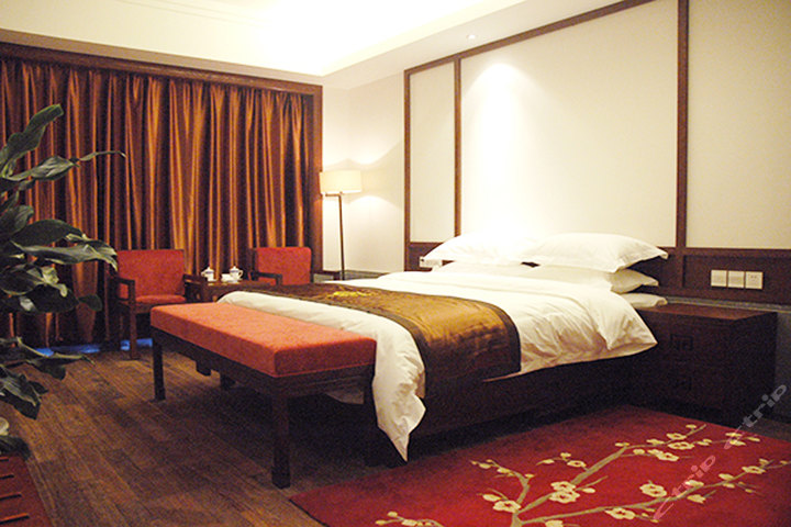 临沂观唐温泉度假村(豪华大床房+温泉票)团购-临沂酒店团购-【携程团购】