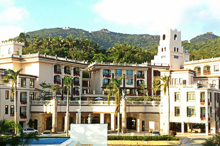 任选三亚5大品质酒店客房(多房型-2晚)团购-原