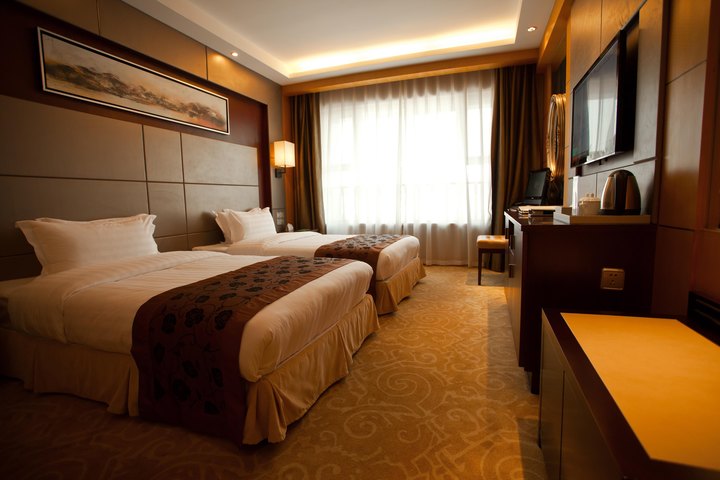 #重庆中环莱特酒店#请问有车接送吗?到机场