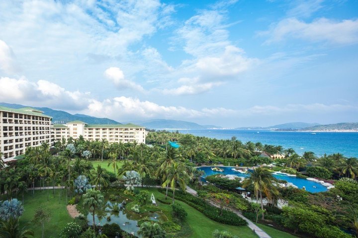 三亚天域度假酒店专享二区高级海景房+正餐-2晚 | 酒店 | 拉手网三亚站