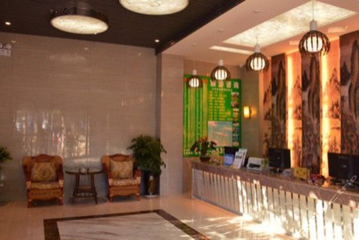 昆明亿都酒店(环东店)(普通大床房\/普通标间)团