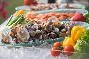 亚龙湾瑞吉港湾景观客房+丽思卡尔顿丽思阁团