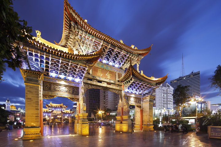 昆明中心皇冠假日酒店-皇冠高级套房团购-原价