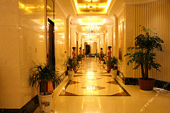 襄阳谷城东方国际大酒店(豪华双人房-10晚)团