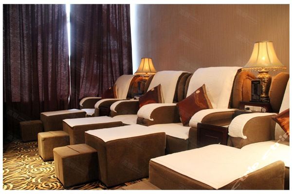 上海塞纳风情主题酒店-精致商务房团购-原价0