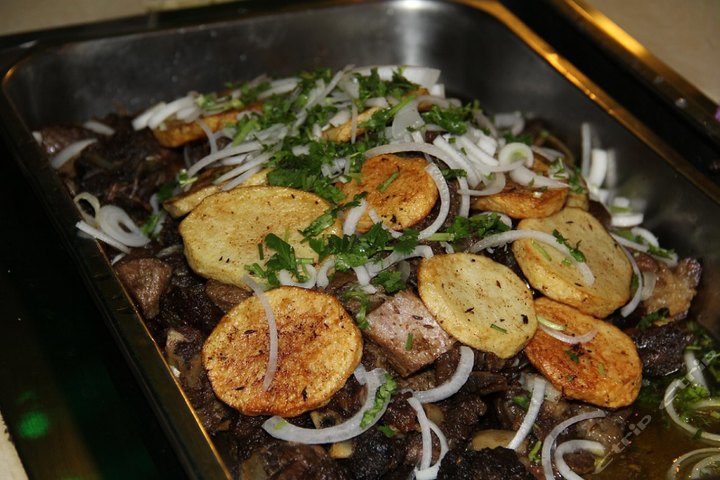 乌鲁木齐突玛丽斯大饭店(自助午餐/自助晚餐)