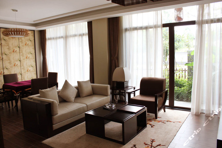 博罗罗浮山深航乐逸温泉别墅度假酒店-豪华团