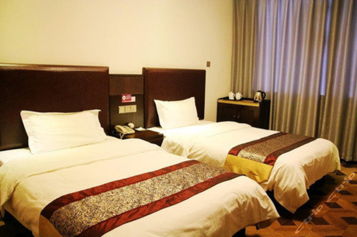 青岛兰廷花园酒店(雅致大床房\/雅致标准房)团购