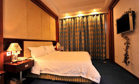 【携程攻略】长春亚泰富苑购物中心团购,亚泰