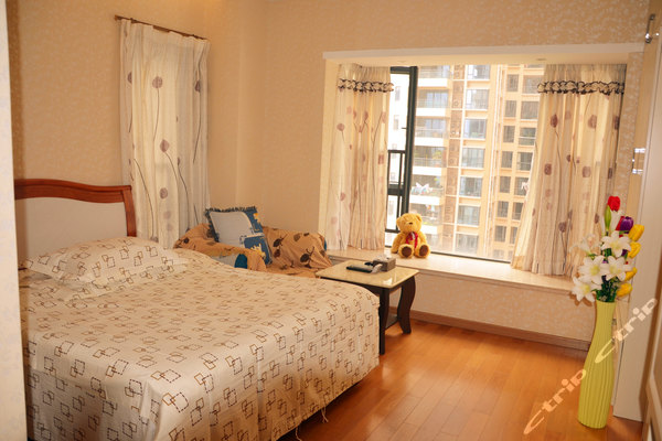 广州达美酒店公寓(华利路店)(豪华大床房)团购