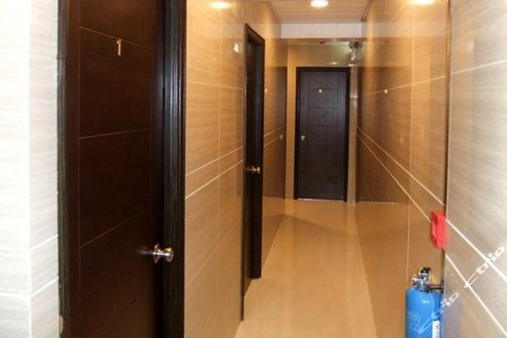 香港新迎宾馆家庭式宾馆标准三人房3月特惠团