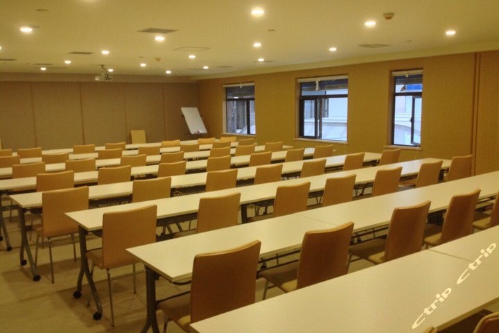 全季酒店(西安钟楼新城广场店)-高级大床房(提