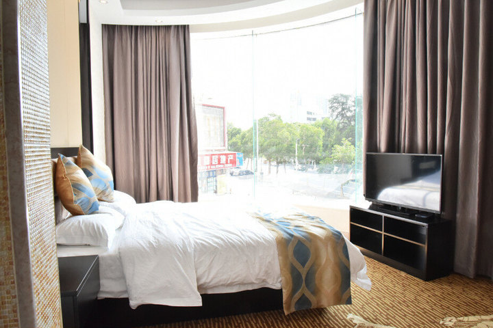 珠海珠海浪漫海岸时尚主题酒店尊享珠海浪漫海