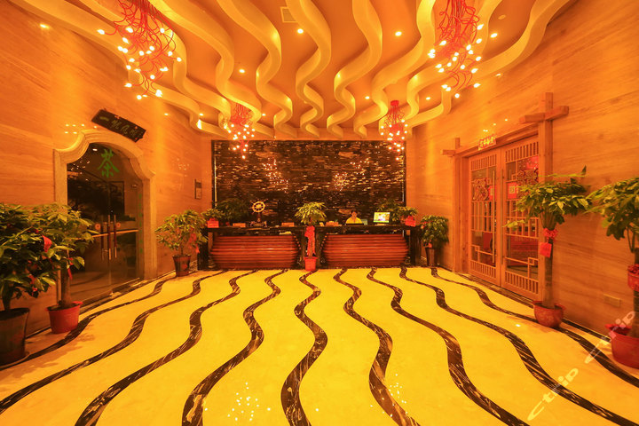 长沙海吻情侣精品酒店(特价房)团购-原价299元