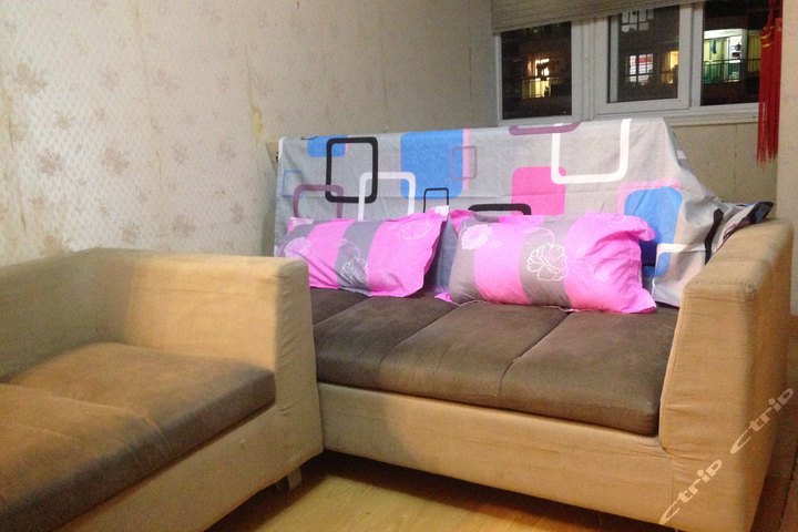 厦门蜗牛青年旅舍-临时沙发床团购-原价0元-团
