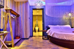 武汉邂逅筝心主题酒店华中师范大学光谷店团购