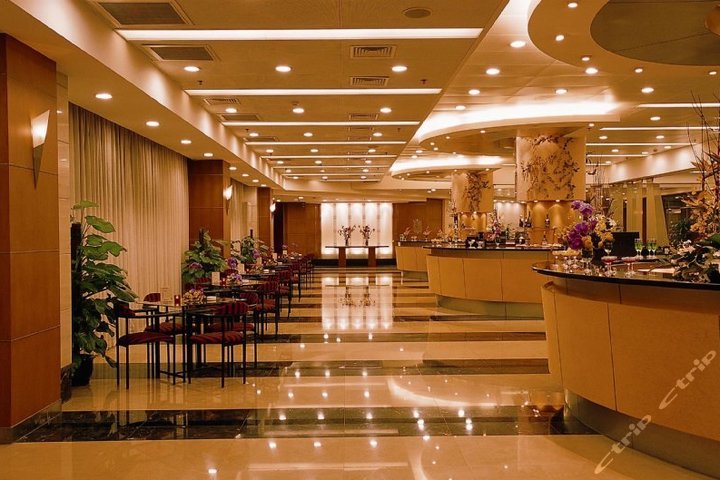 上海光大会展中心国际大酒店 商务房-双早团购