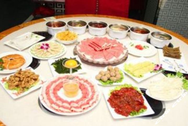 尚品旋转小火锅加盟