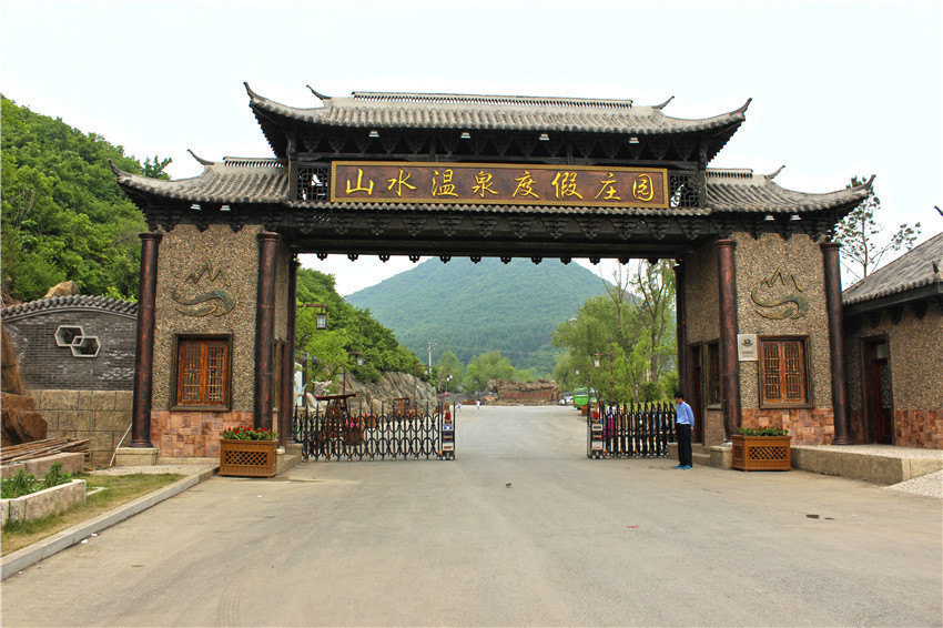 千山大佛