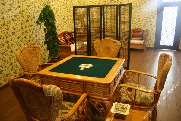 重庆东方山水假日酒店(【春游亲子乐】棋牌套