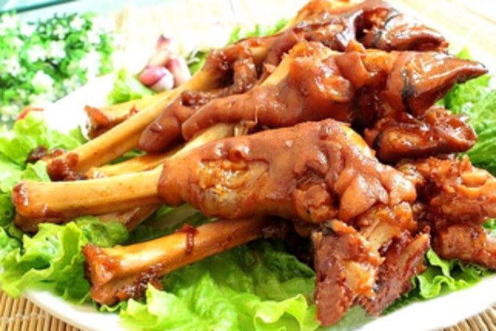 羊肉板面的做法_安徽牛肉板面做法及配方_板面鸡蛋的做法及配料