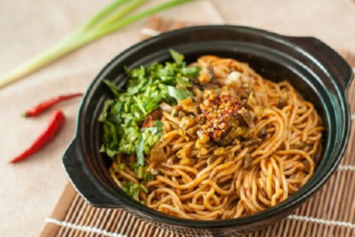 热干面的独到之处百味鲜教你最正宗技术-培训