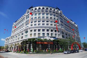 【城区】汕尾黄金海岸显达酒店 【含早】高级房 高档型 4.
