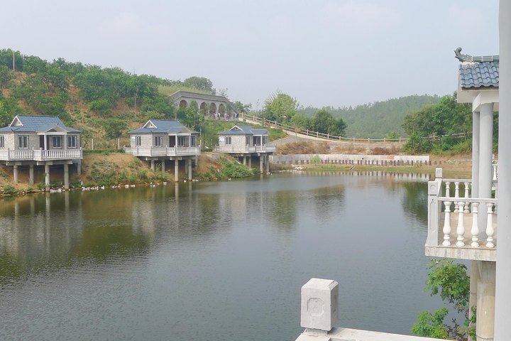 随州桃源湖度假村(井冈山公馆大床/井冈山公馆标间)