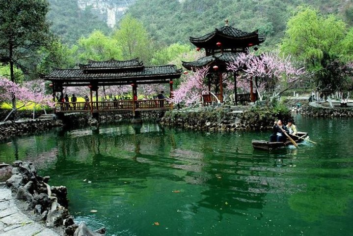 英山桃花冲漂流套餐