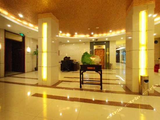 北京市南二环开阳路6号(开阳桥旁),北京侨园饭