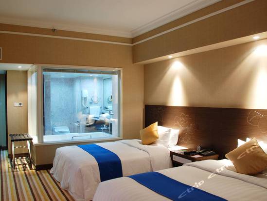 发票忘记盖章了,造成了一些麻烦…-上海兰生大