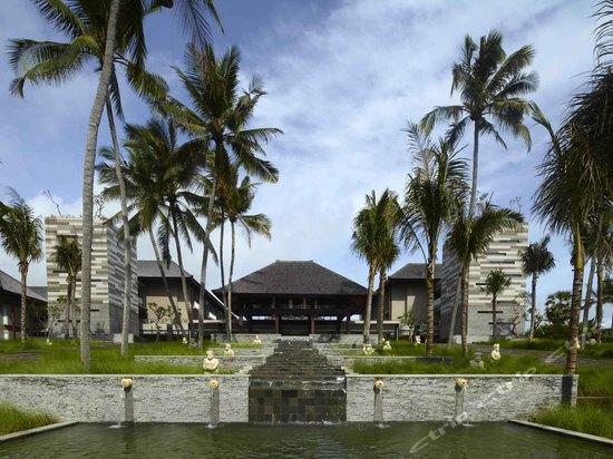 Courtyard by Marriott Bali at Nusa Dua (巴厘岛努沙杜亚万怡酒店)
