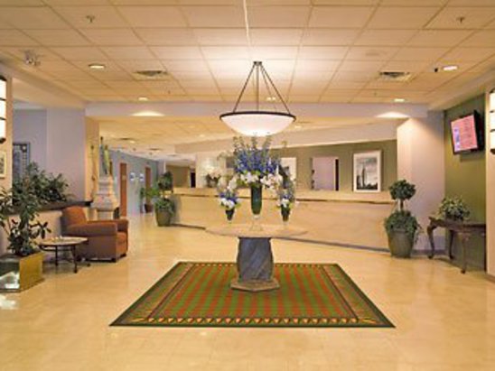 Courtyard New York LaGuardia Airport(纽约拉瓜迪亚机场万怡酒店)