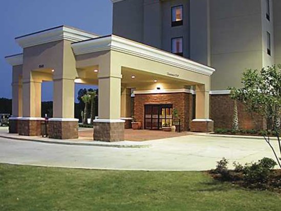 怎么去密西西比州格林纳达恒庭套房酒店