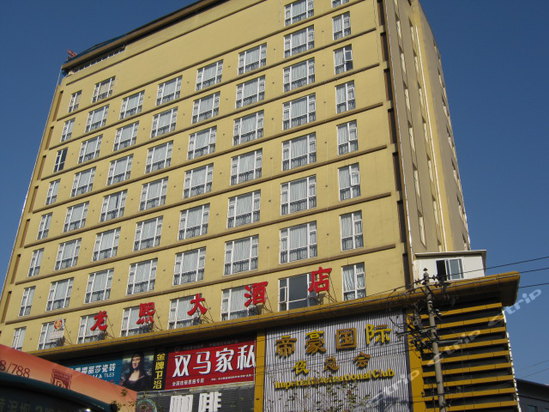 恩施帅巴人酒店
