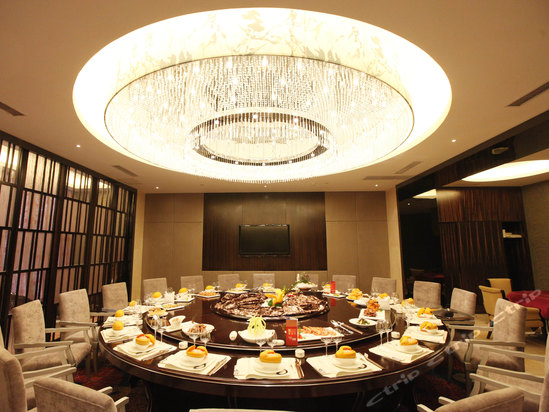 盘锦紫澜门温泉度假城预订-盘锦紫澜门温泉度