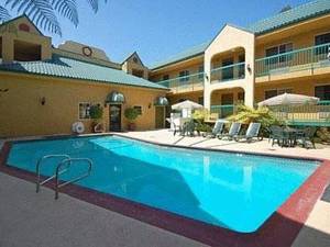 Quality Inn Near Hollywood Walk of Fame(ǹƷʾƵ)