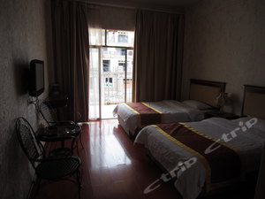 <em>武隆仙女山黄金楼饭店</em>预订,<em>武隆仙女山黄金楼</em>