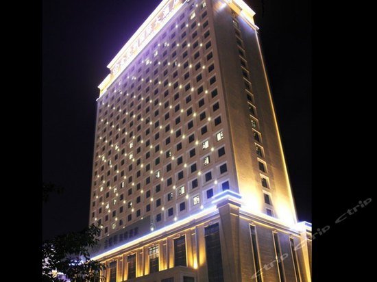 <a href="http://hotels.ctrip.com/pic-pid19fefb6a75fe4fb3b10981f381f000cd/431906.html" _fcksavedurl="http://hotels.ctrip.com/pic-pid19fefb6a75fe4fb3b10981f381f000cd/431906.html" name="needTraceCode" data-dopost="T" >南宁金紫荆国际大酒店酒店外观</a>